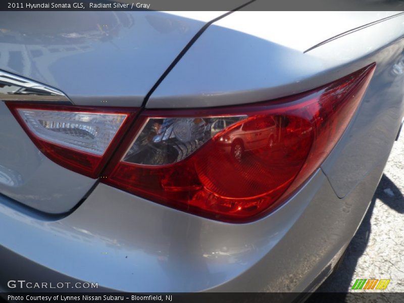 Radiant Silver / Gray 2011 Hyundai Sonata GLS