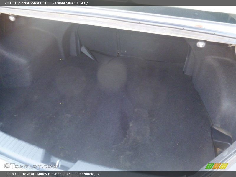 Radiant Silver / Gray 2011 Hyundai Sonata GLS