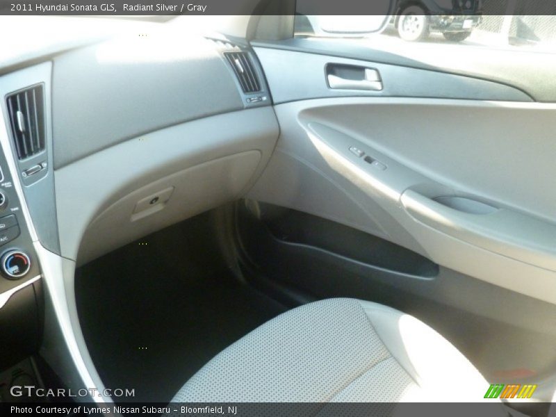 Radiant Silver / Gray 2011 Hyundai Sonata GLS
