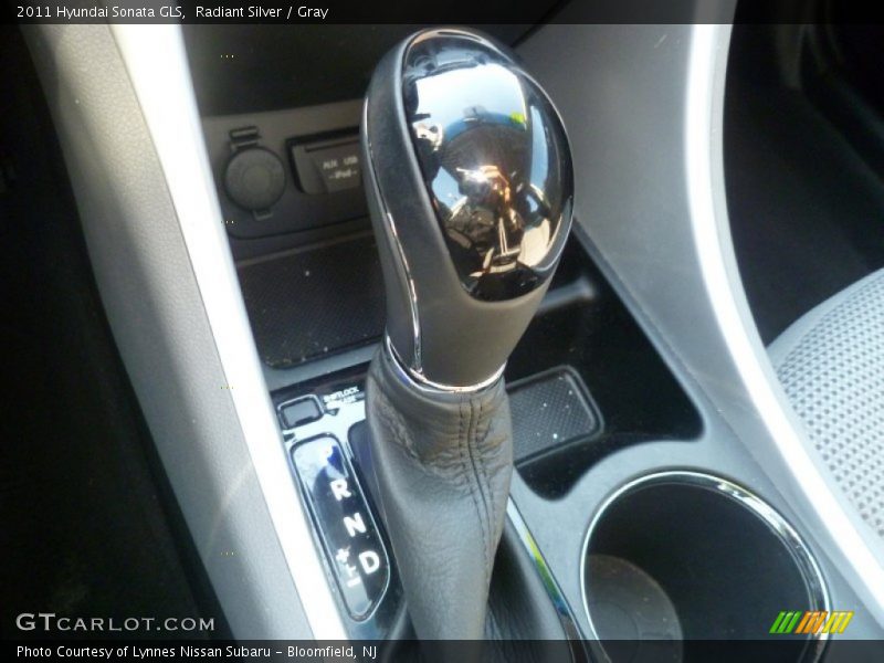 Radiant Silver / Gray 2011 Hyundai Sonata GLS