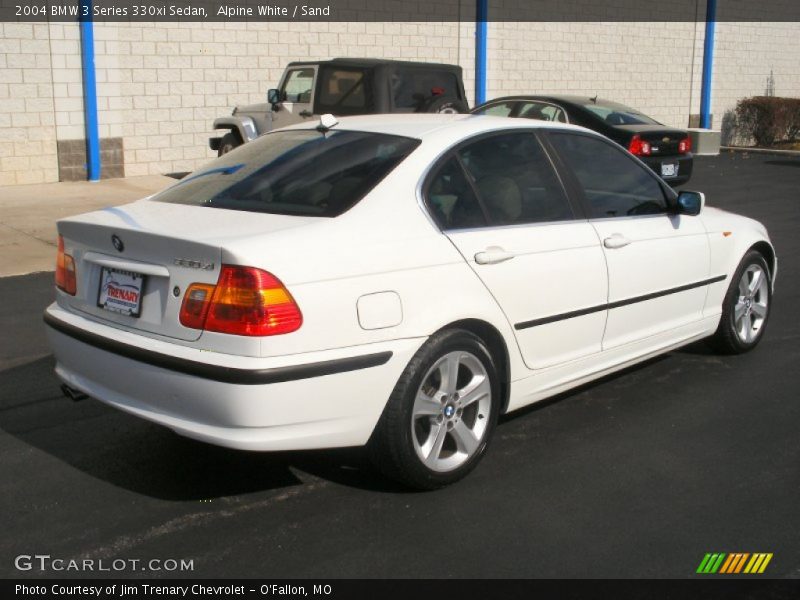 Alpine White / Sand 2004 BMW 3 Series 330xi Sedan