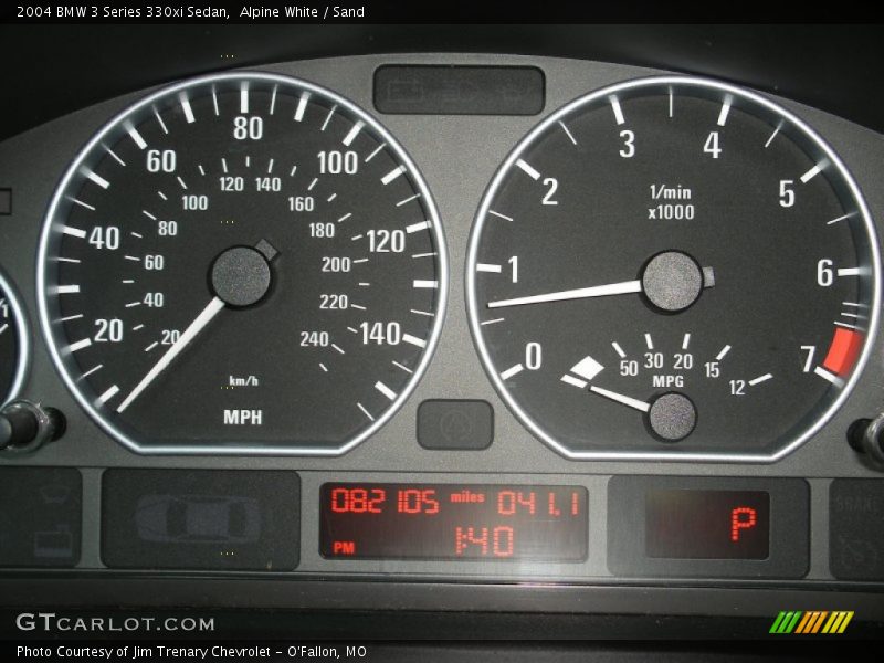 Alpine White / Sand 2004 BMW 3 Series 330xi Sedan