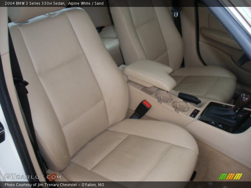 Alpine White / Sand 2004 BMW 3 Series 330xi Sedan
