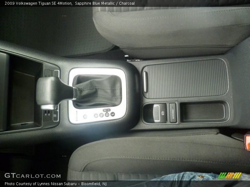 Sapphire Blue Metallic / Charcoal 2009 Volkswagen Tiguan SE 4Motion