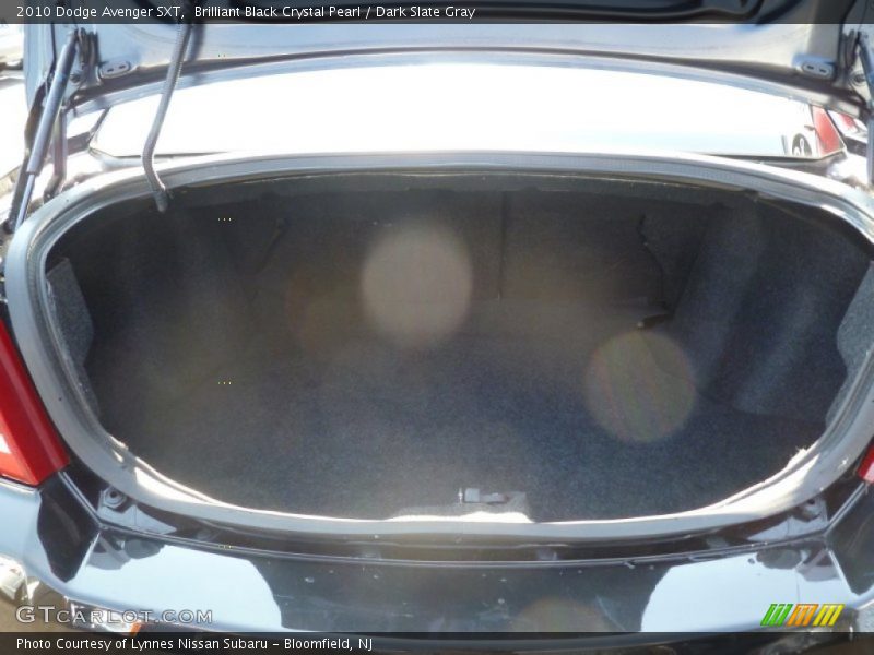 Brilliant Black Crystal Pearl / Dark Slate Gray 2010 Dodge Avenger SXT