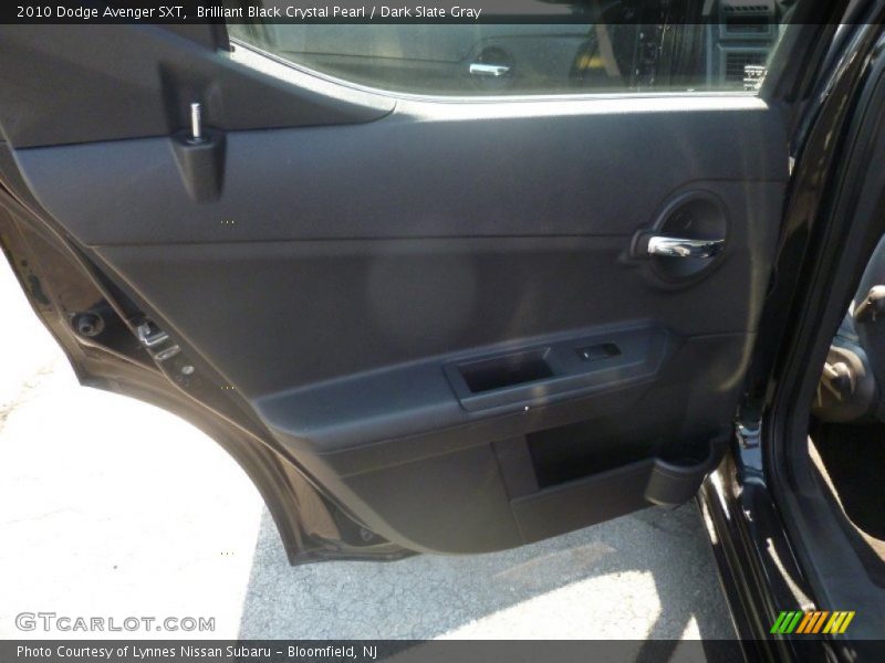 Brilliant Black Crystal Pearl / Dark Slate Gray 2010 Dodge Avenger SXT