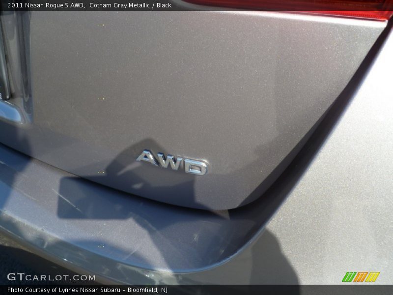 Gotham Gray Metallic / Black 2011 Nissan Rogue S AWD
