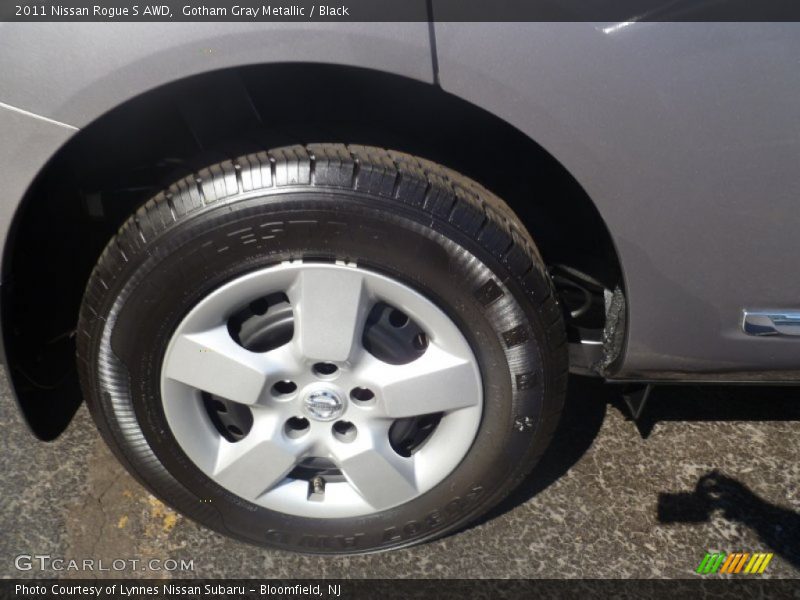 Gotham Gray Metallic / Black 2011 Nissan Rogue S AWD