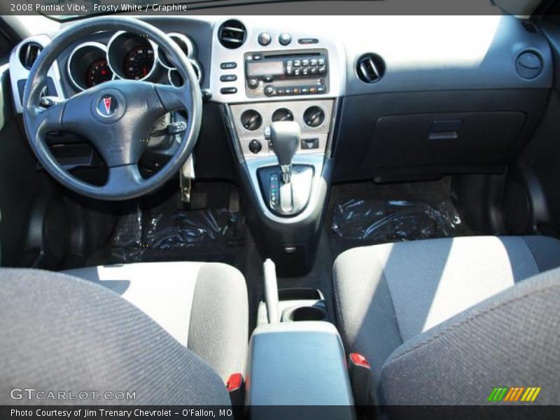 Frosty White / Graphite 2008 Pontiac Vibe