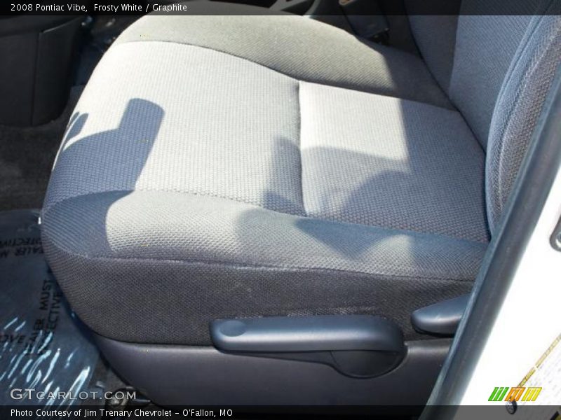 Frosty White / Graphite 2008 Pontiac Vibe