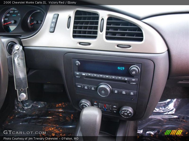 Victory Red / Ebony 2006 Chevrolet Monte Carlo SS