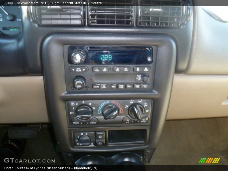 Light Sandrift Metallic / Neutral 2004 Chevrolet Venture LS