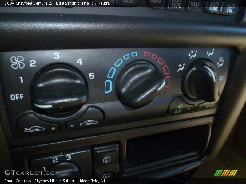 Light Sandrift Metallic / Neutral 2004 Chevrolet Venture LS
