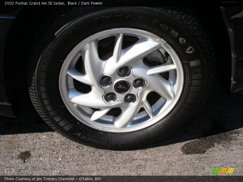  2002 Grand Am SE Sedan Wheel