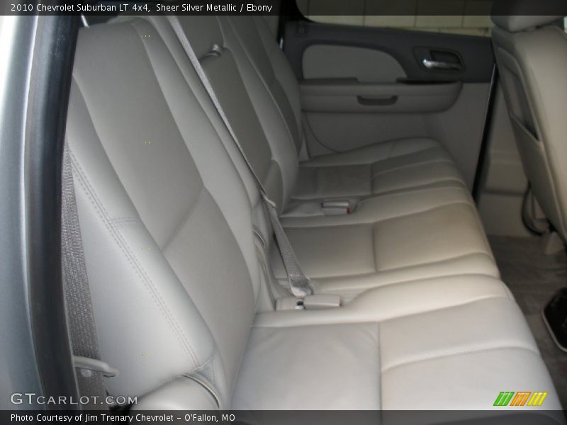 Sheer Silver Metallic / Ebony 2010 Chevrolet Suburban LT 4x4