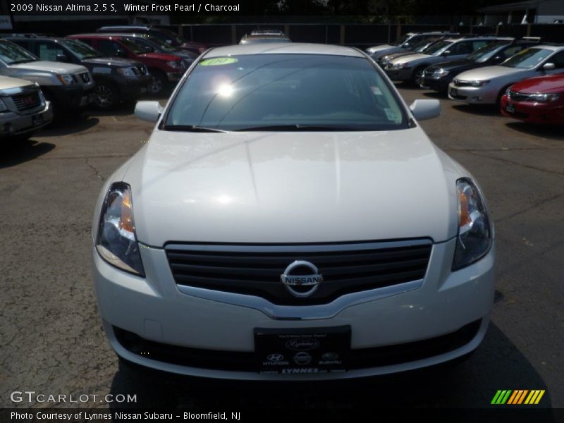 Winter Frost Pearl / Charcoal 2009 Nissan Altima 2.5 S
