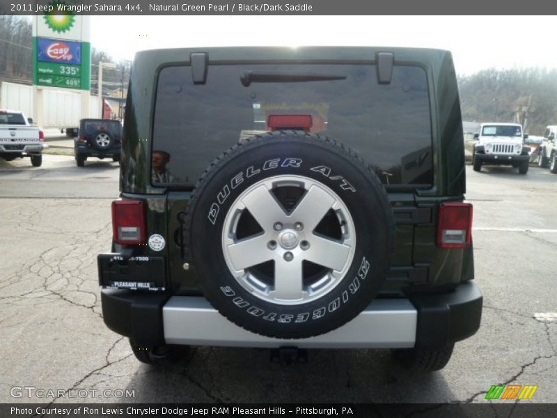 Natural Green Pearl / Black/Dark Saddle 2011 Jeep Wrangler Sahara 4x4