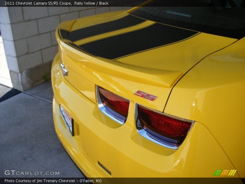 Rally Yellow / Black 2011 Chevrolet Camaro SS/RS Coupe