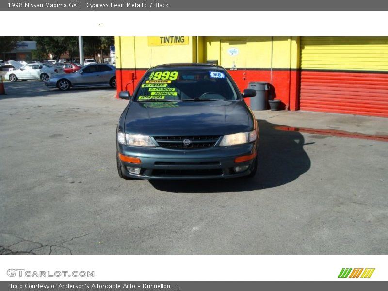 Cypress Pearl Metallic / Black 1998 Nissan Maxima GXE
