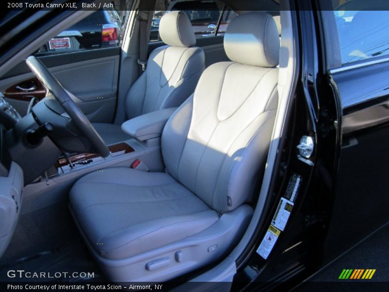 Black / Ash 2008 Toyota Camry XLE