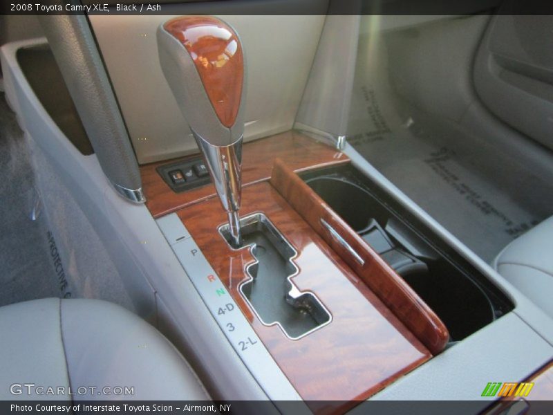 Black / Ash 2008 Toyota Camry XLE