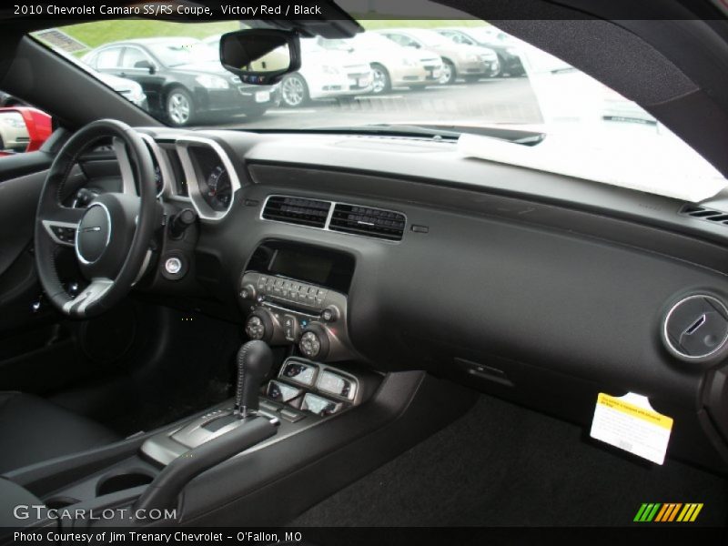 Dashboard of 2010 Camaro SS/RS Coupe