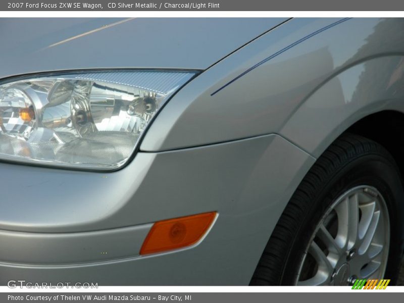 CD Silver Metallic / Charcoal/Light Flint 2007 Ford Focus ZXW SE Wagon
