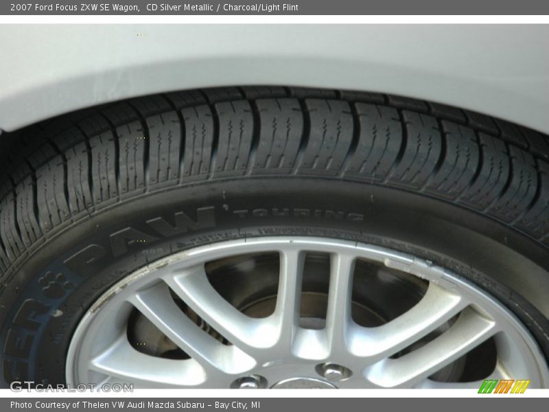 CD Silver Metallic / Charcoal/Light Flint 2007 Ford Focus ZXW SE Wagon