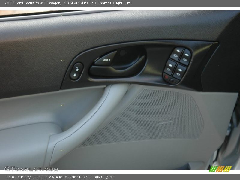 CD Silver Metallic / Charcoal/Light Flint 2007 Ford Focus ZXW SE Wagon