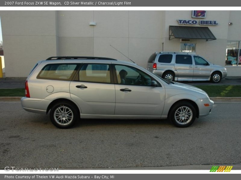 CD Silver Metallic / Charcoal/Light Flint 2007 Ford Focus ZXW SE Wagon