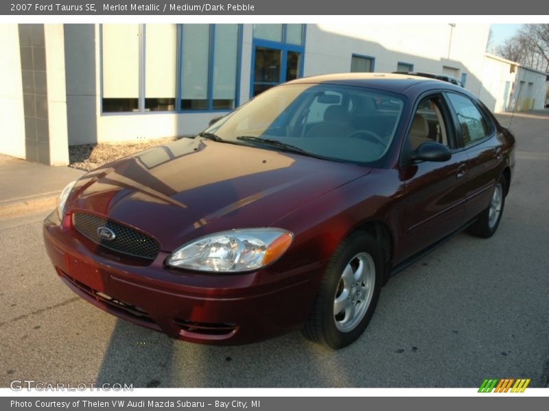 Merlot Metallic / Medium/Dark Pebble 2007 Ford Taurus SE