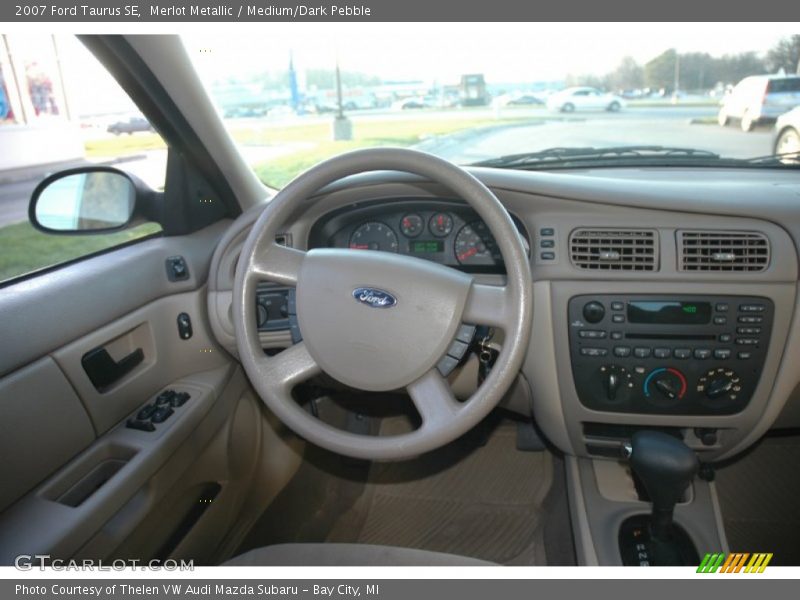 Merlot Metallic / Medium/Dark Pebble 2007 Ford Taurus SE