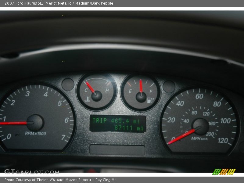 Merlot Metallic / Medium/Dark Pebble 2007 Ford Taurus SE