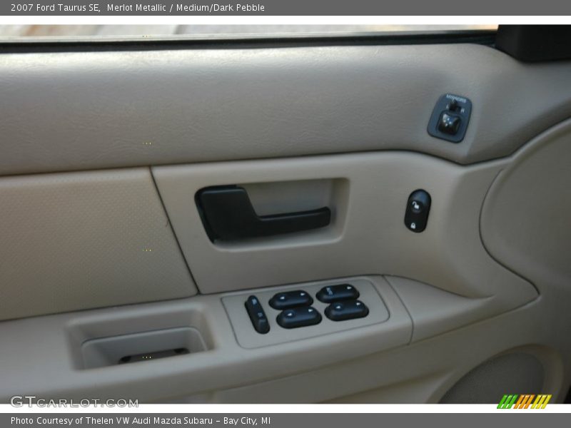 Merlot Metallic / Medium/Dark Pebble 2007 Ford Taurus SE