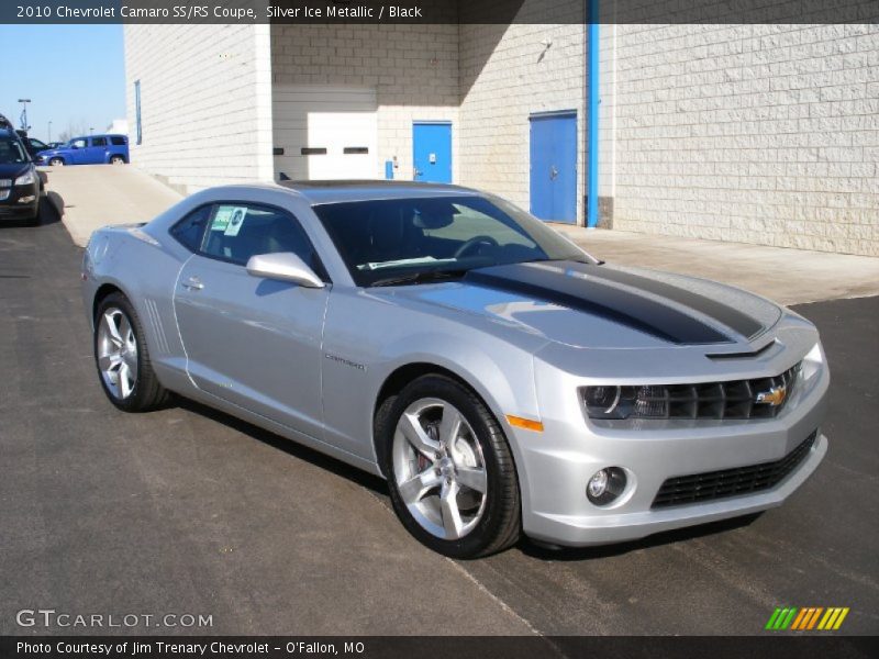Front 3/4 View of 2010 Camaro SS/RS Coupe