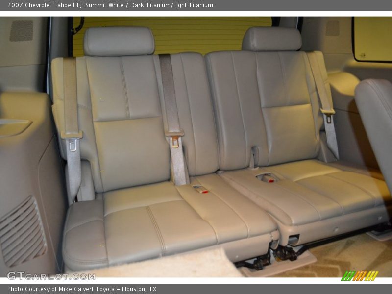 Summit White / Dark Titanium/Light Titanium 2007 Chevrolet Tahoe LT