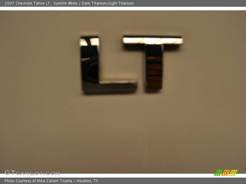 Summit White / Dark Titanium/Light Titanium 2007 Chevrolet Tahoe LT
