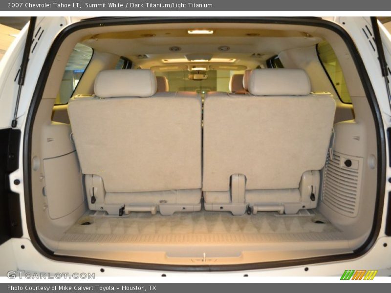  2007 Tahoe LT Trunk