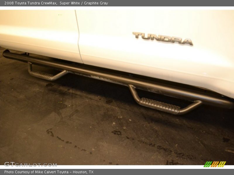 Super White / Graphite Gray 2008 Toyota Tundra CrewMax