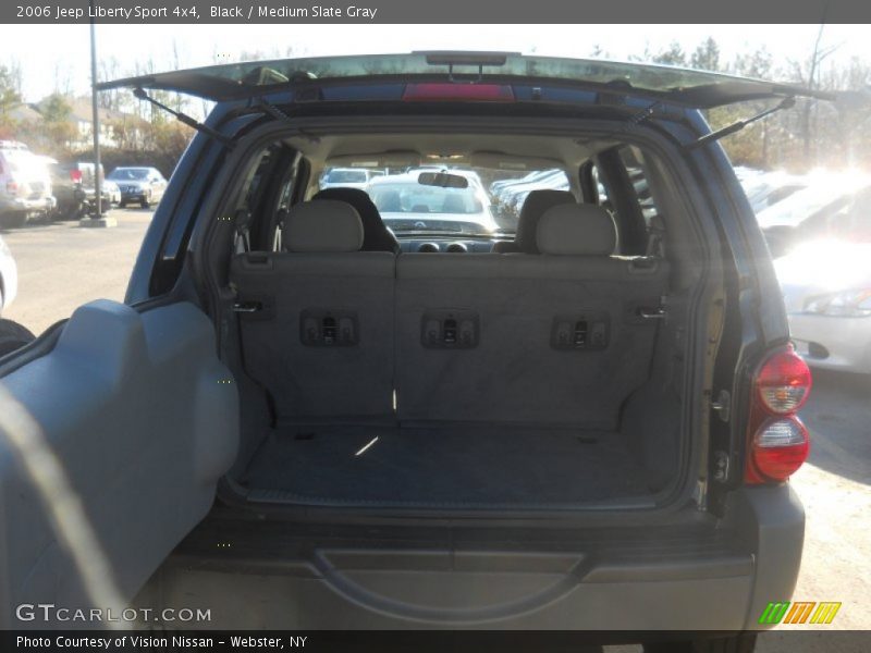 Black / Medium Slate Gray 2006 Jeep Liberty Sport 4x4