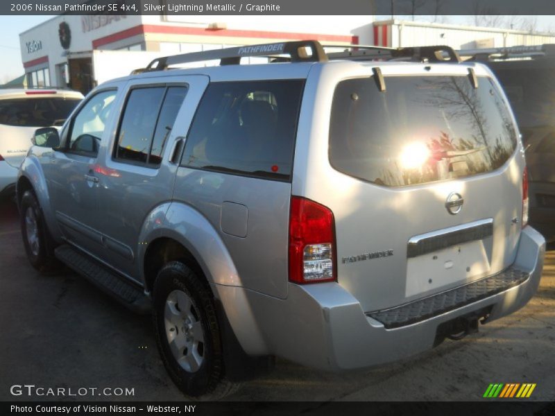 Silver Lightning Metallic / Graphite 2006 Nissan Pathfinder SE 4x4