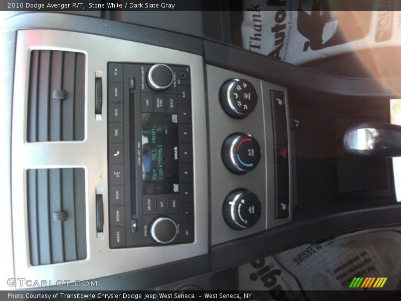Stone White / Dark Slate Gray 2010 Dodge Avenger R/T