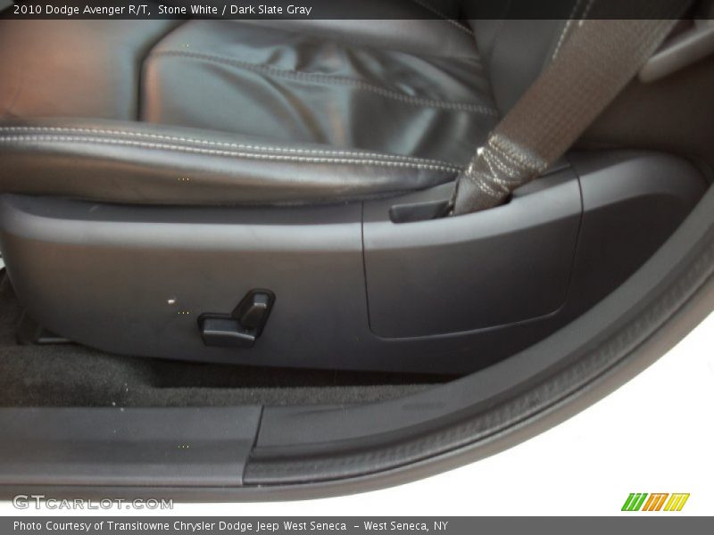 Stone White / Dark Slate Gray 2010 Dodge Avenger R/T