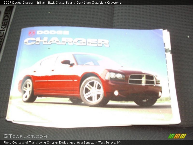 Brilliant Black Crystal Pearl / Dark Slate Gray/Light Graystone 2007 Dodge Charger