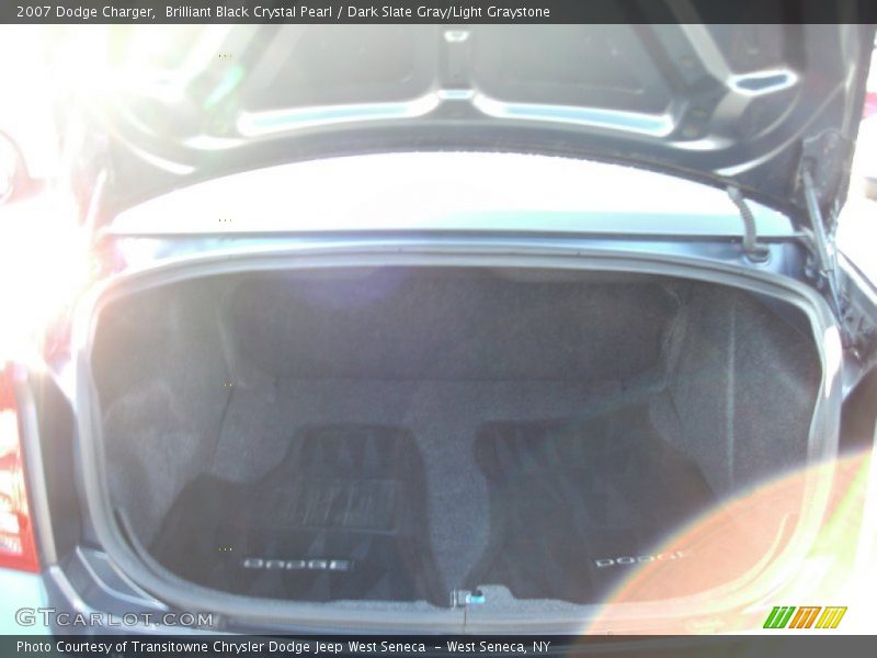 Brilliant Black Crystal Pearl / Dark Slate Gray/Light Graystone 2007 Dodge Charger