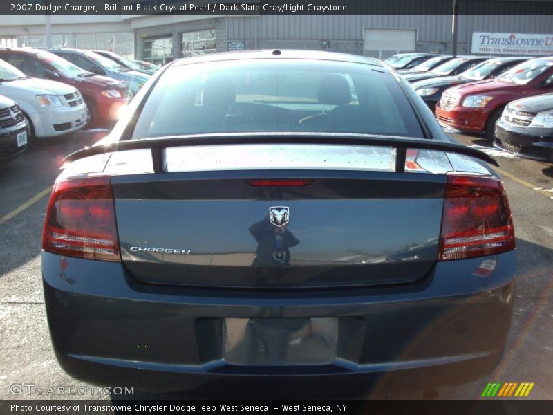 Brilliant Black Crystal Pearl / Dark Slate Gray/Light Graystone 2007 Dodge Charger