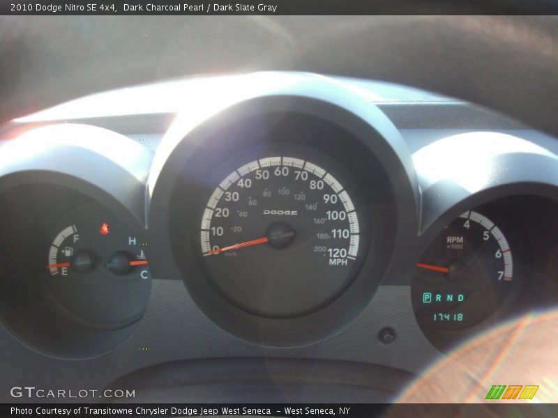 Dark Charcoal Pearl / Dark Slate Gray 2010 Dodge Nitro SE 4x4