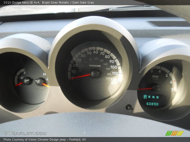 Bright Silver Metallic / Dark Slate Gray 2010 Dodge Nitro SE 4x4