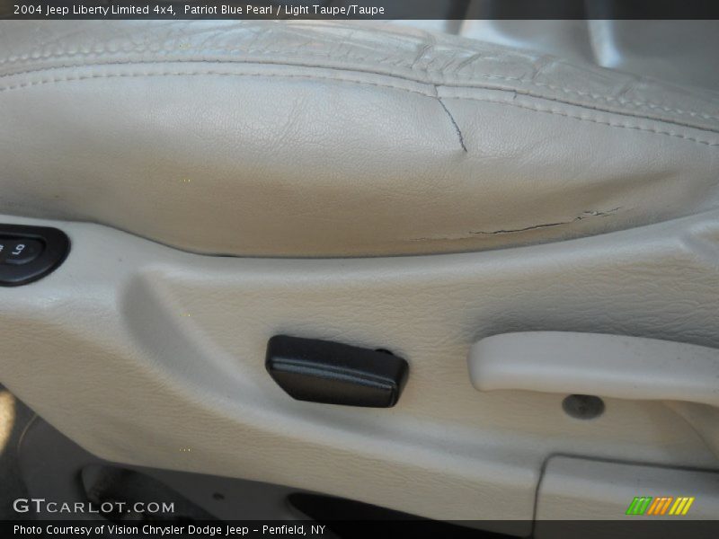 Patriot Blue Pearl / Light Taupe/Taupe 2004 Jeep Liberty Limited 4x4