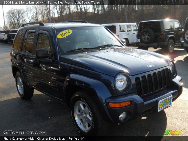 Patriot Blue Pearl / Light Taupe/Taupe 2004 Jeep Liberty Limited 4x4